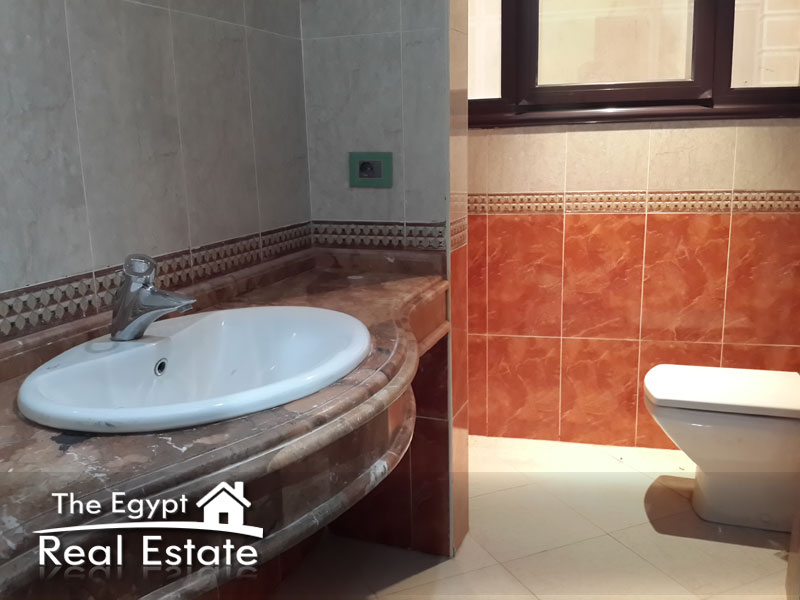 The Egypt Real Estate :Residential Stand Alone Villa For Rent in Gharb El Golf - Cairo - Egypt :Photo#3