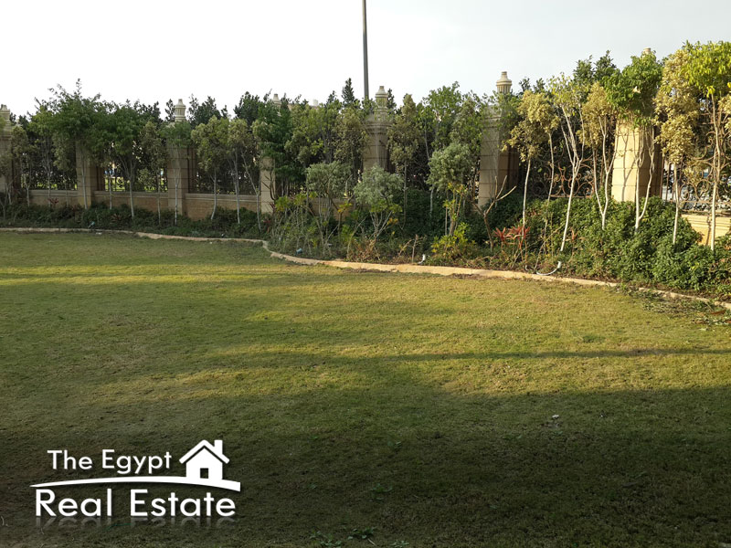 The Egypt Real Estate :Residential Stand Alone Villa For Sale in Gharb El Golf - Cairo - Egypt :Photo#4
